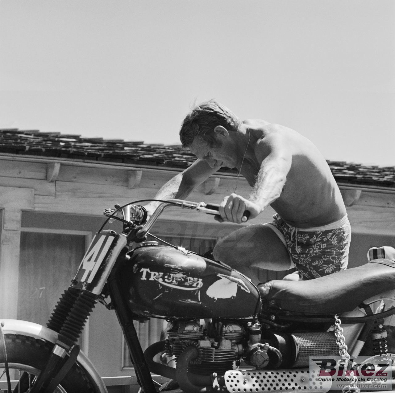 Big Triumph bonneville t100 steve mcqueen picture and wallpaper from Bikez.com